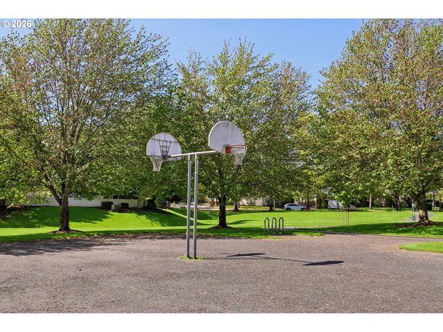 17301 Se 24TH St, Vancouver, WA 98683