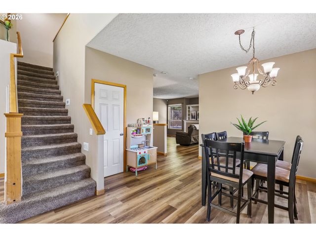 17301 Se 24TH St, Vancouver, WA 98683