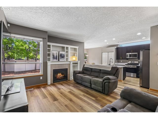 17301 Se 24TH St, Vancouver, WA 98683