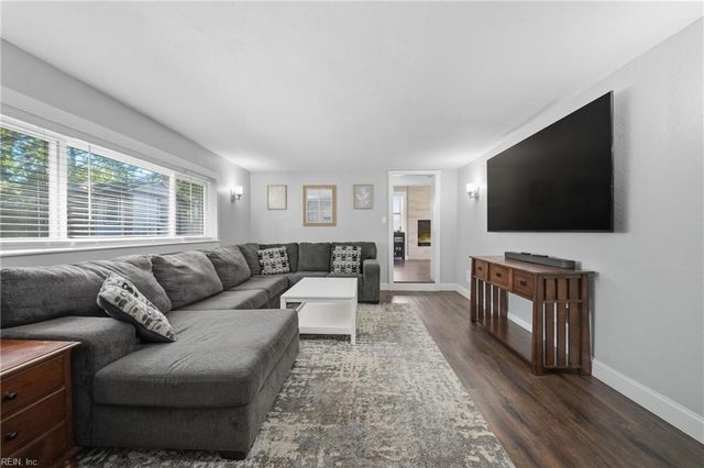 5009 Jeanne ST, Virginia Beach, VA 23462