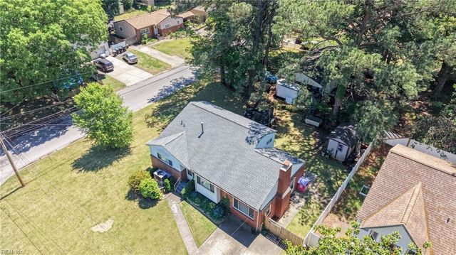 5009 Jeanne ST, Virginia Beach, VA 23462