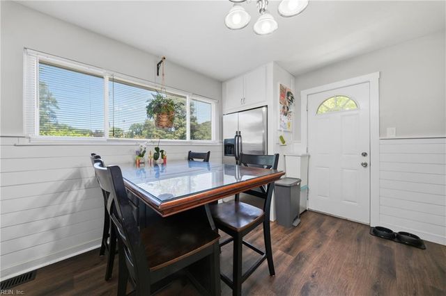 5009 Jeanne ST, Virginia Beach, VA 23462
