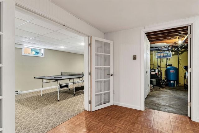 3 Mcnamara Ave, Yarmouth, MA 02673