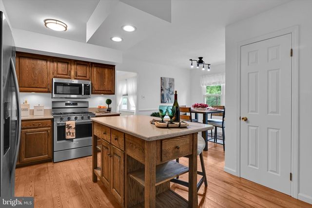 4508 EDGEWOOD DR, Reading, PA 19606