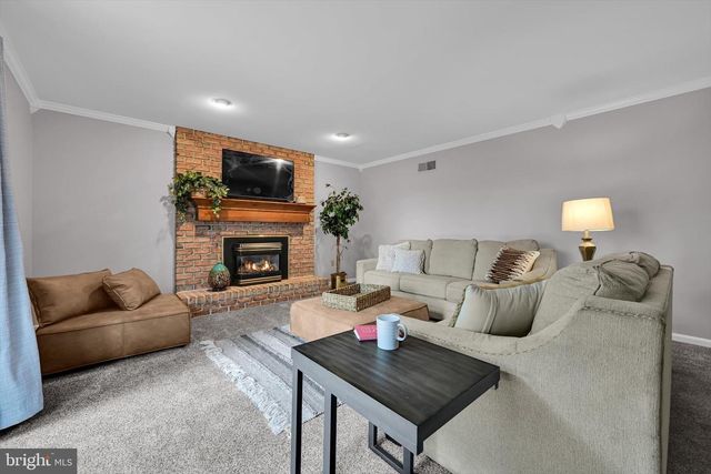 4508 EDGEWOOD DR, Reading, PA 19606