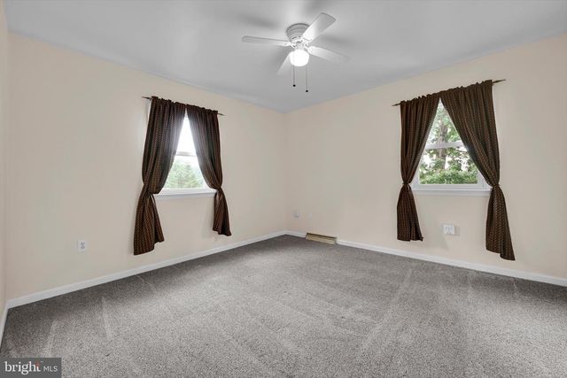 4508 EDGEWOOD DR, Reading, PA 19606