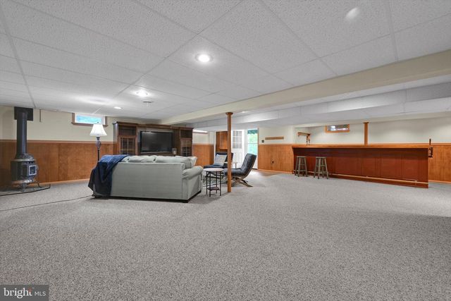 4508 EDGEWOOD DR, Reading, PA 19606