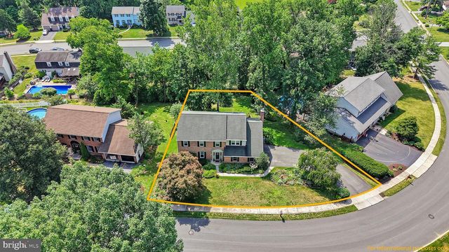 4508 EDGEWOOD DR, Reading, PA 19606