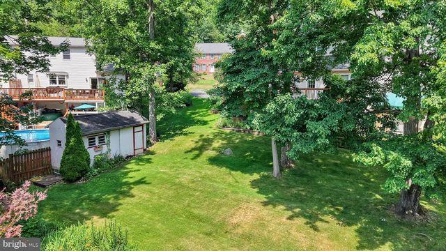 4508 EDGEWOOD DR, Reading, PA 19606