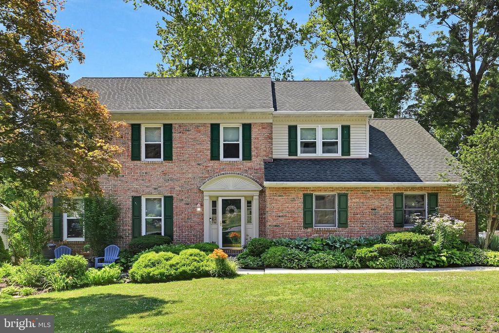 4508 EDGEWOOD DR, Reading, PA 19606