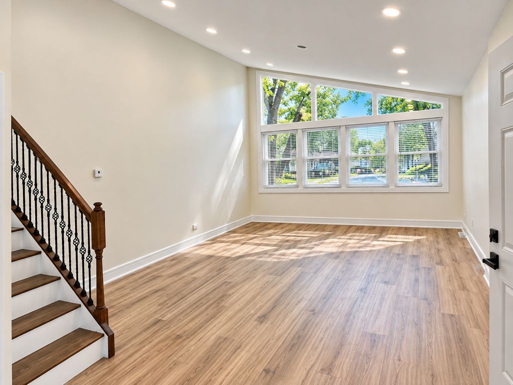 16549 Winchester Avenue, Markham, IL 60428 — photo 2