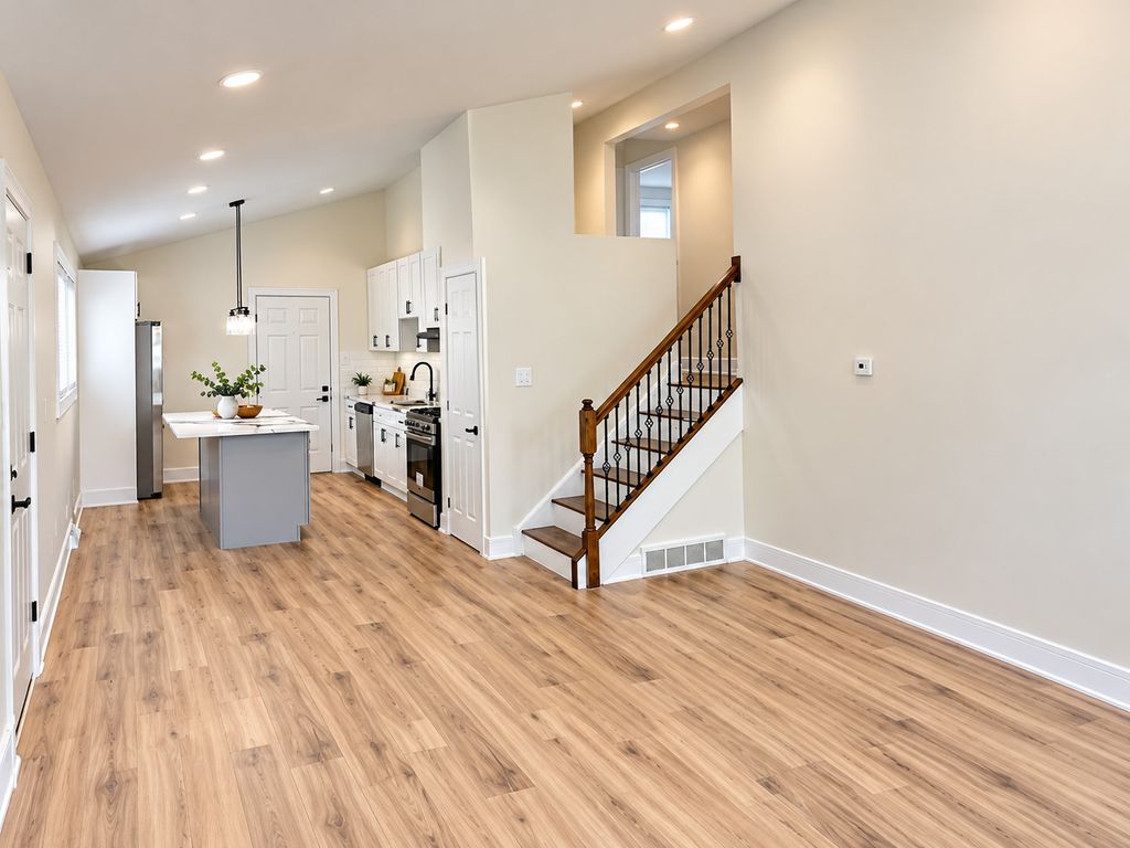 16549 Winchester Avenue, Markham, IL 60428 — photo 4