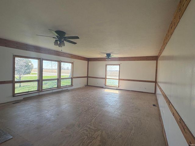 12160 E 400 N, Greentown, IN 46936