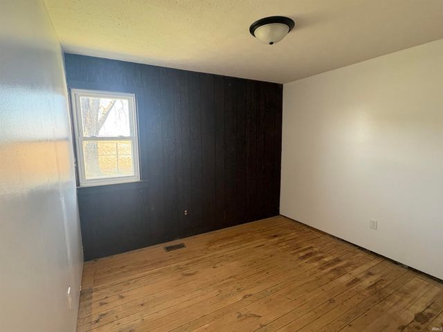 12160 E 400 N, Greentown, IN 46936