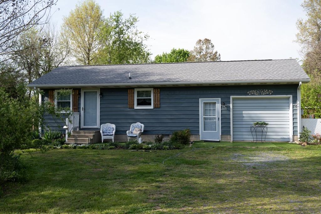Image 1 of property listing at 31858 RIVER PARK RD, Millington, MD 21651