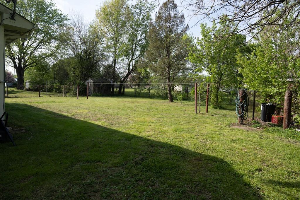 Image 7 of property listing at 31858 RIVER PARK RD, Millington, MD 21651