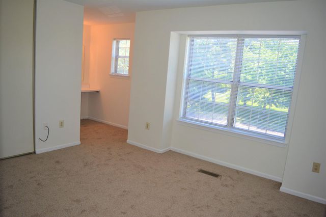361 KENT LN, Perkasie, PA 18944