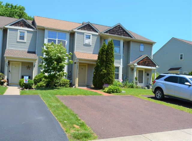 361 KENT LN, Perkasie, PA 18944