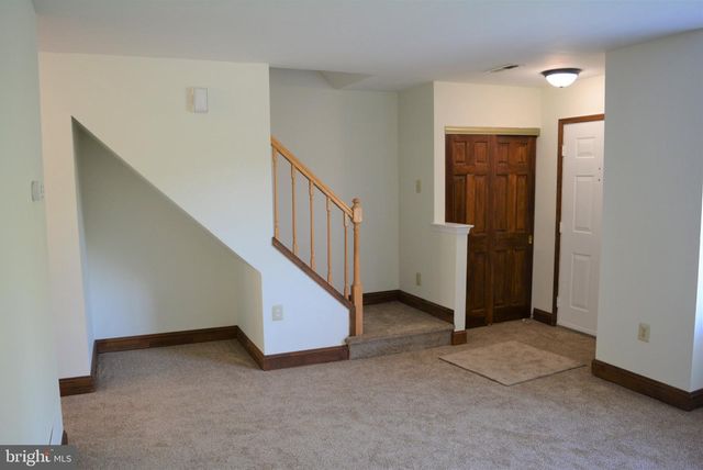 361 KENT LN, Perkasie, PA 18944