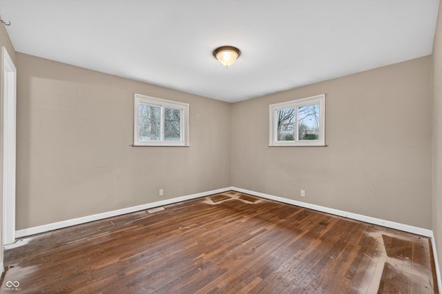 8220 N Greenacres Road, Scipio, IN 47273