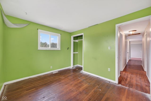 8220 N Greenacres Road, Scipio, IN 47273