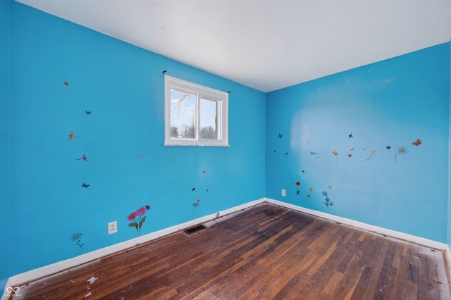 8220 N Greenacres Road, Scipio, IN 47273