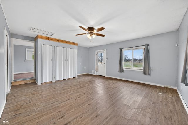 8220 N Greenacres Road, Scipio, IN 47273