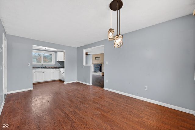 8220 N Greenacres Road, Scipio, IN 47273