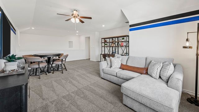 403 Epiphany Lane, Lavon, TX 75166