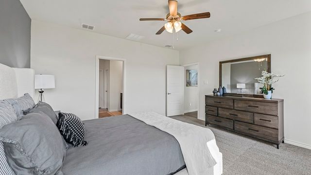 403 Epiphany Lane, Lavon, TX 75166