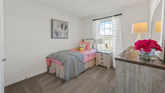 403 Epiphany Lane, Lavon, TX 75166