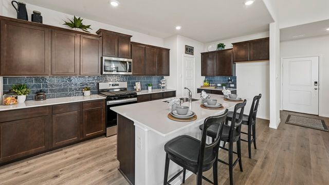 403 Epiphany Lane, Lavon, TX 75166