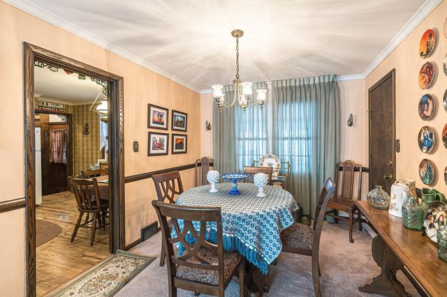 558 YOUNG Road, Erie, PA 16509