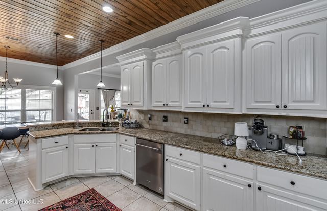 147 Grayhawk Drive, Madison, MS 39110