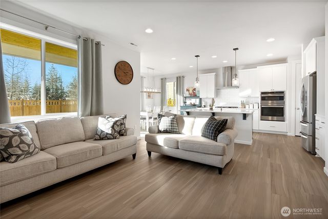 15132 Tyee Drive E, Bonney Lake, WA 98391