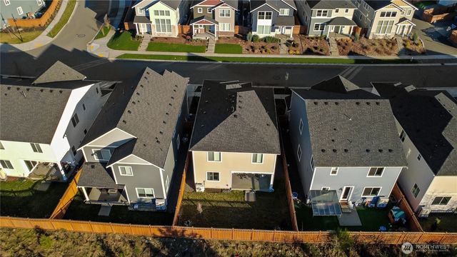 15132 Tyee Drive E, Bonney Lake, WA 98391