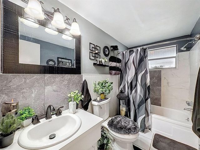 3529 GARFIELD DRIVE, Holiday, FL 34691