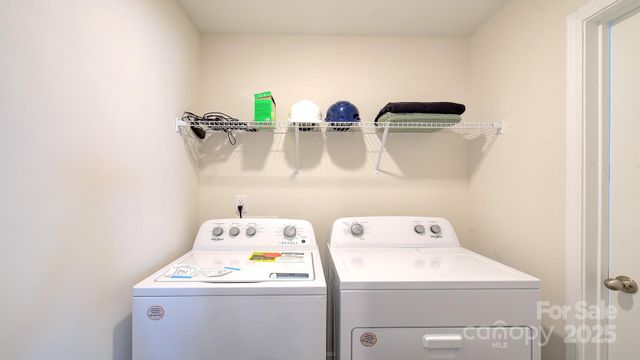 51 Cain Hollow Way, Asheville, NC 28806