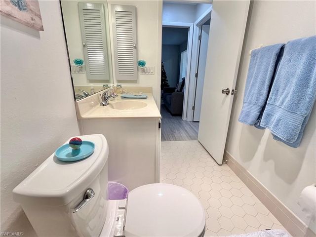 1254 Hazeltine DR, Fort Myers, FL 33919