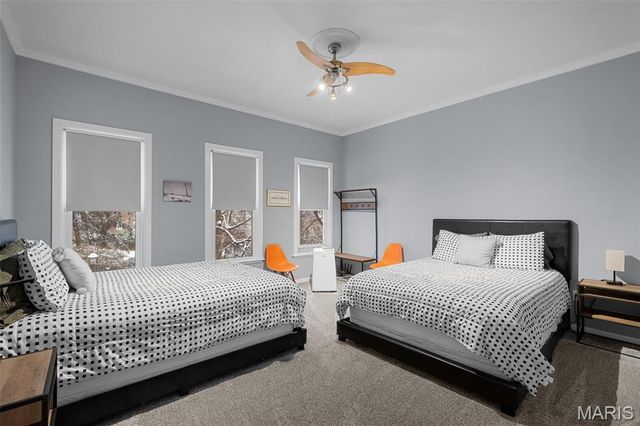 906 Rutger Street, St Louis, MO 63104