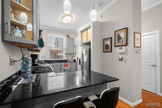 906 Rutger Street, St Louis, MO 63104