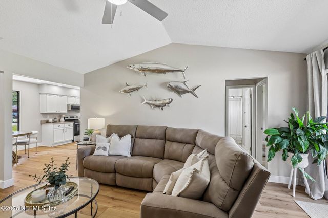 1836 KILLARN Circle, Middleburg, FL 32068