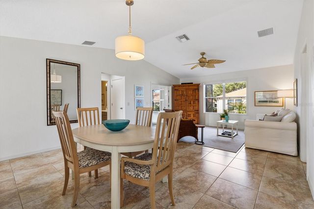 1297 FORT LAWN LOOP, The Villages, FL 32162