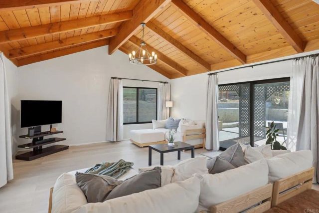 7254 Zest Street, San Diego, CA 92139