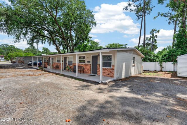 3264 ST AUGUSTINE Road, Jacksonville, FL 32207