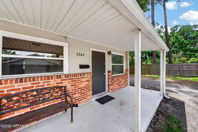 3264 ST AUGUSTINE Road, Jacksonville, FL 32207