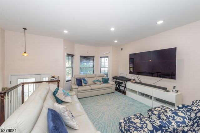 95 Conover Ave, Nutley Twp., NJ 07110
