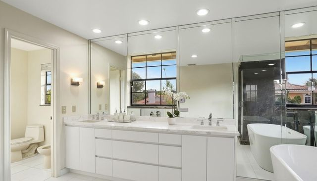 2764 NW 28th Street, Boca Raton, FL 33434