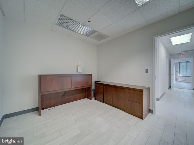 14325 WILLARD RD #106, Chantilly, VA 20151