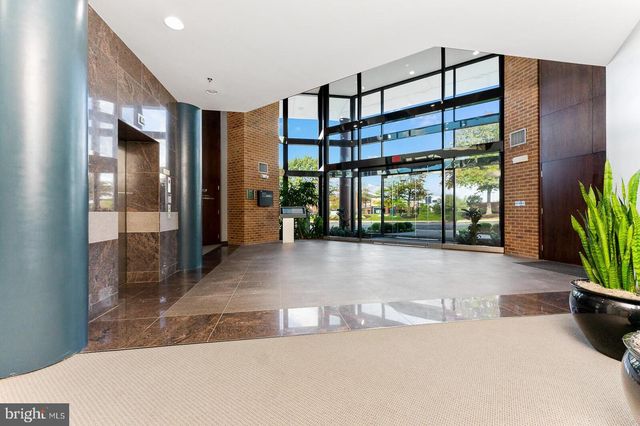 14325 WILLARD RD #106, Chantilly, VA 20151